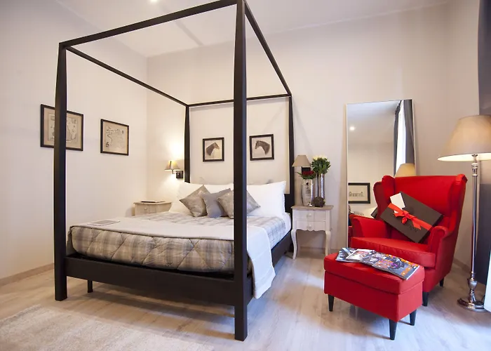 לינה וארוחת בוקר Town House 62 4*