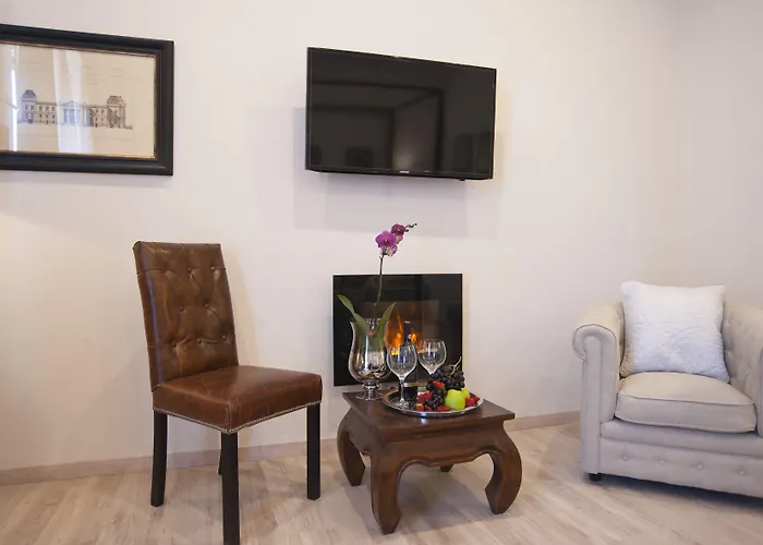 Town House 62