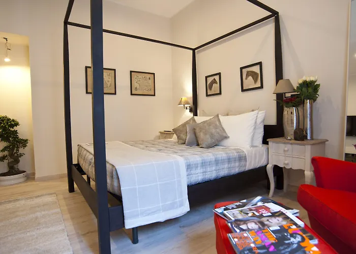 Отель типа "постель и завтрак" Town House 62 4*