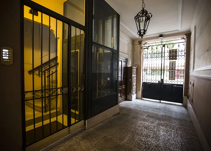 לינה וארוחת בוקר Town House 62 רומא