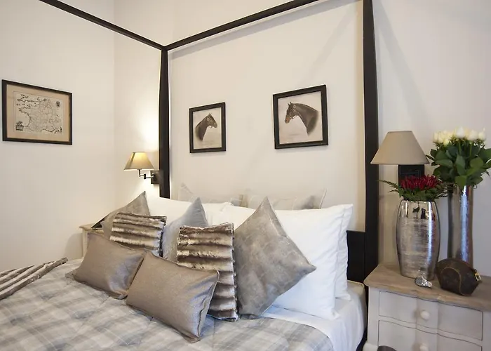 לינה וארוחת בוקר Town House 62 רומא
