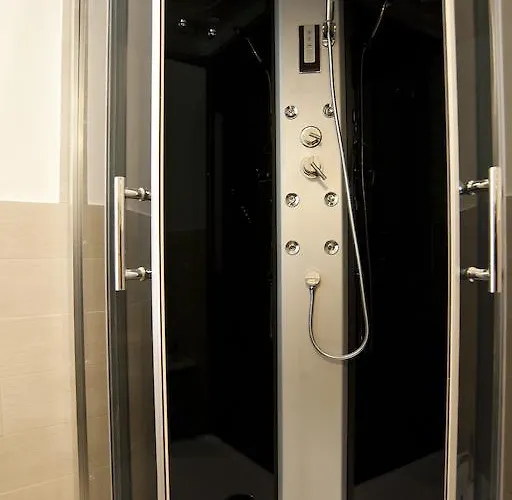 לינה וארוחת בוקר Town House 62